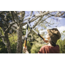 Сучкорез плоскостной LX94 FISKARS PowerGear X средний