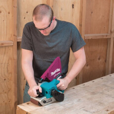 Ленточная шлифмашина MAKITA 9403J в кейсе MAKPAC