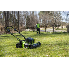 Аккумуляторная самоходная газонокосилка Greenworks GC82LM51SP2