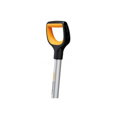 Лопата-скрепер снеговая FISKARS (1730x530)