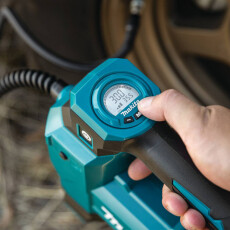 Насос автомобильный аккумуляторный Makita DMP181Z