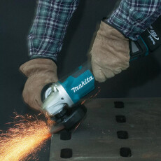 Аккумуляторная углошлифовальная машина MAKITA DGA 504 RF в чем.