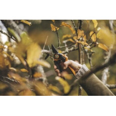 Секатор плоскостной FISKARS Xseries PowerGear L P961