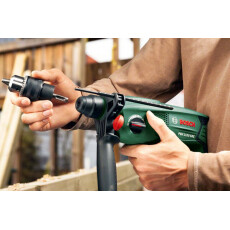 Перфоратор BOSCH PBH 2100 SRE в чем.