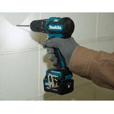 Аккумуляторная ударная дрель-шуруповерт MAKITA HP 332 DWME в чем.