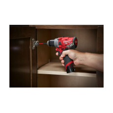 Аккумуляторная дрель-шуруповерт Milwaukee M12 FDD-202X