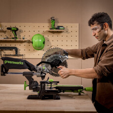 Аккумуляторная торцовочная пила Greenworks GD24MS216K5 24V (АКБ 5Ач + ЗУ)