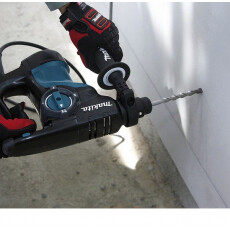 Перфоратор MAKITA HR 2810