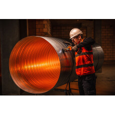 Аккумуляторная сабельная пила AEG BUS 18SBL-0 (без АКБ и ЗУ)