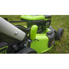 Аккумуляторная газонокосилка Greenworks GD60LM51SP
