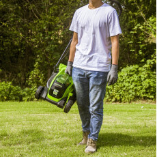 Аккумуляторная газонокосилка Greenworks GD24LM33 24В