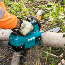 Аккумуляторная пила цепная MAKITA LXT DUC204RT (АКБ 5Ач + ЗУ)