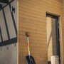Лопата снеговая X-series FISKARS (1320x360)