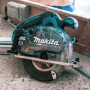 Аккумуляторная циркулярная пила по металлу MAKITA DCS 553 Z в кор.