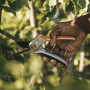 Секатор плоскостной металлический FISKARS Plus P531