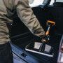 Лопата снеговая автомобильная X-series FISKARS (980x290)
