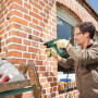 Перфоратор BOSCH PBH 2100 SRE в чем.