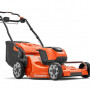 Аккумуляторная газонокосилка Husqvarna LC 353iVX KIT (QC500, BLi300)