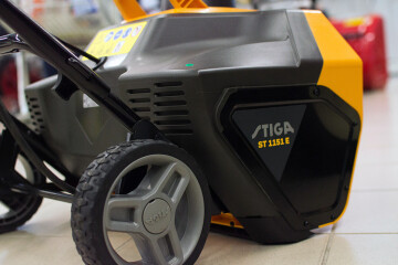 Обзор снегоуборщика STIGA ST 1151 E