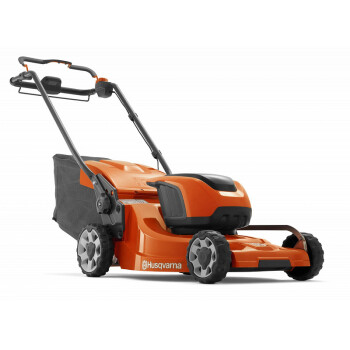 Аккумуляторная газонокосилка Husqvarna LC 347iVX KIT (QC300, BLi200)