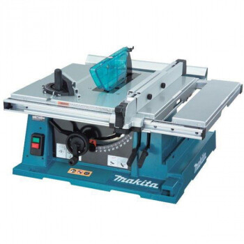Дисковая пила Makita 2704N
