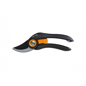 Секатор плоскостной FISKARS Solid