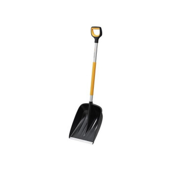 Лопата снеговая X-series FISKARS (1320x360)