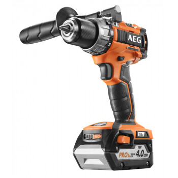 Аккумуляторная дрель-шуруповерт AEG BS18C2BLLI-402C