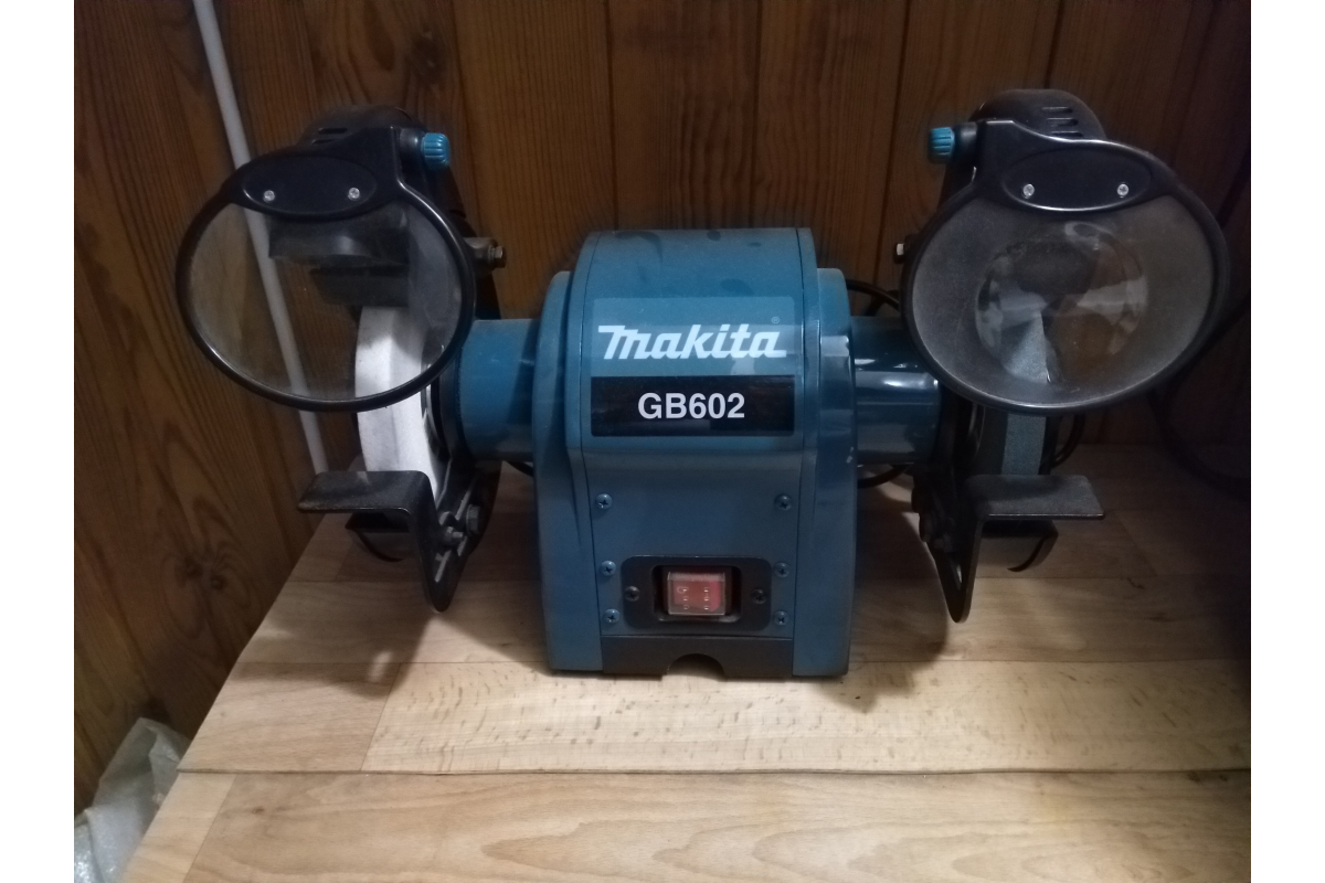Станок точильный MAKITA GB 602 в кор.