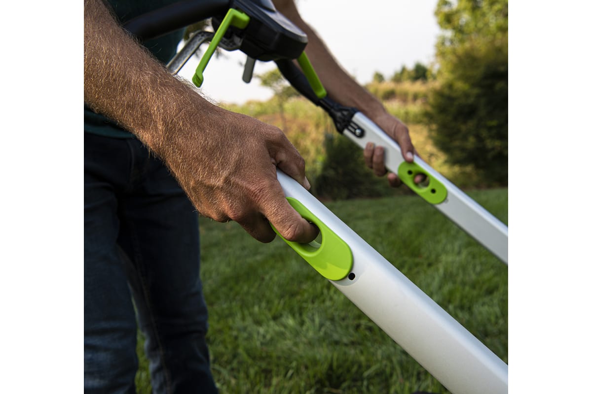 Аккумуляторная самоходная газонокосилка Greenworks GD40LM48SP