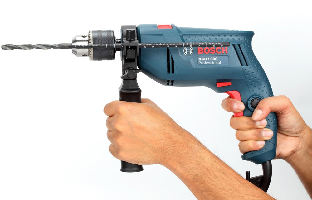 Дрель ударная BOSCH GSB 1300 в кор.