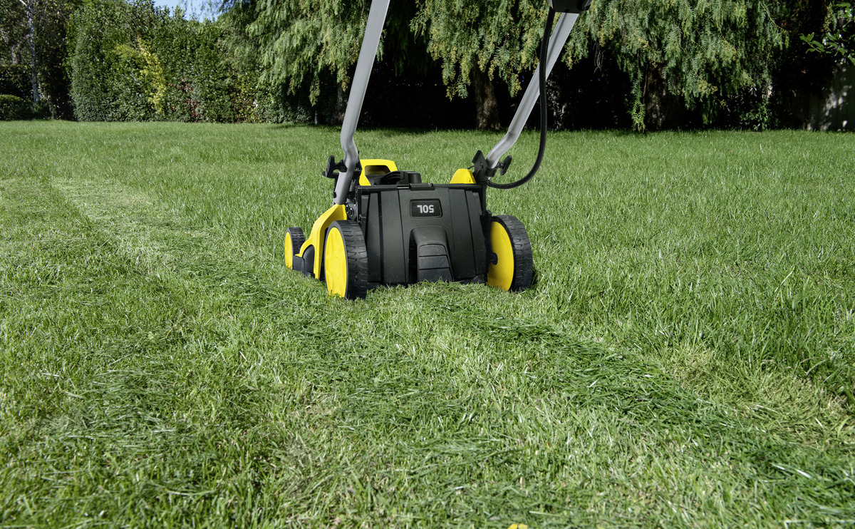 Аккумуляторная газонокосилка Karcher LMO 36-40 BATTERY Set