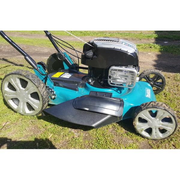 Газонокосилка бензиновая MAKITA PLM 5121 N2 самоходная