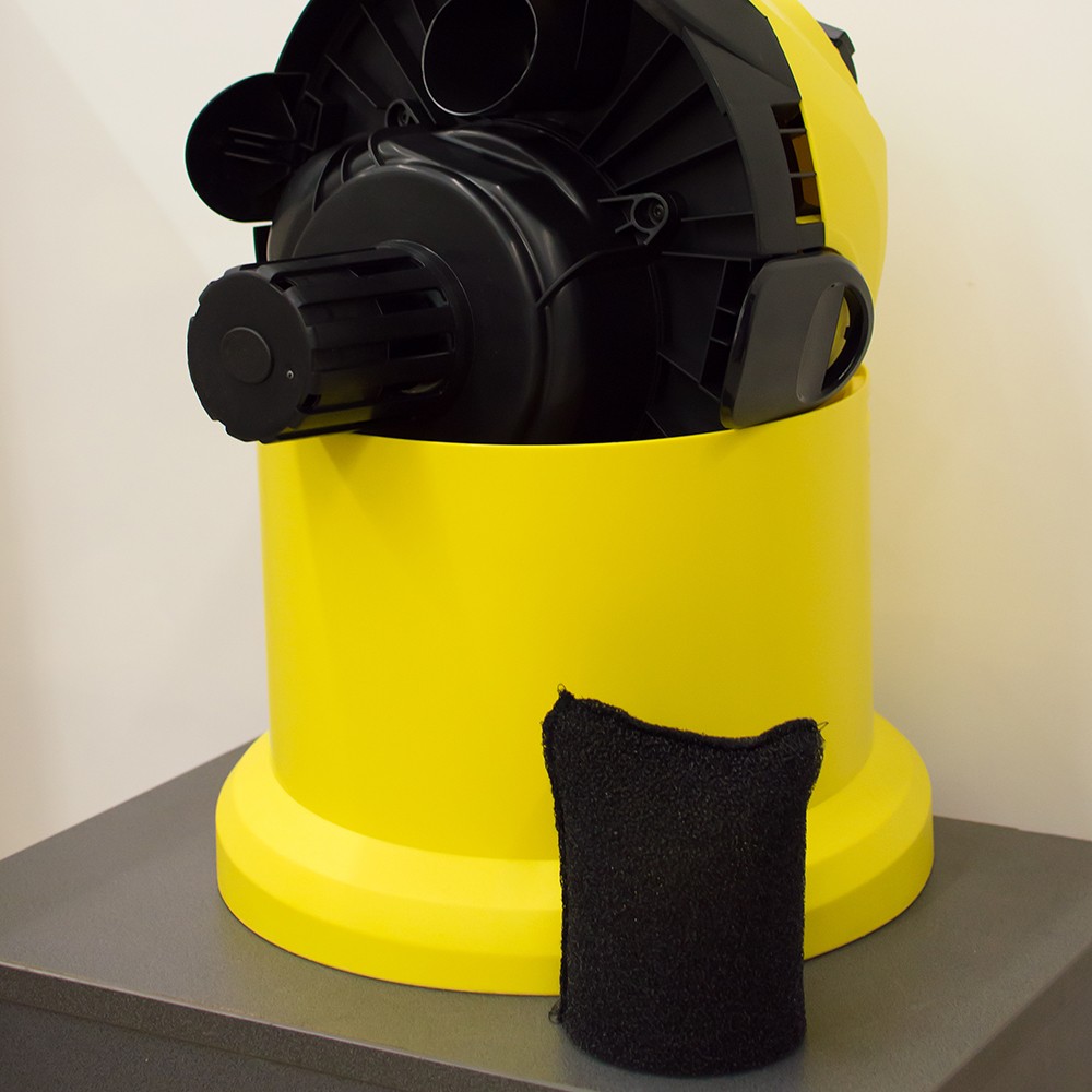 Пылесос Karcher WD 2