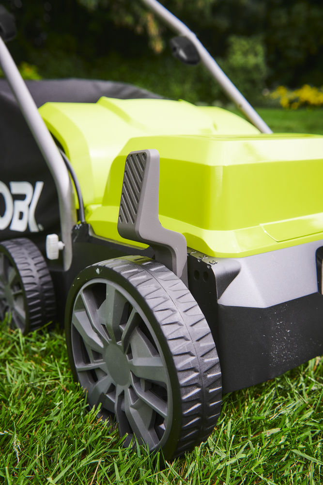Скарификатор электрический RYOBI RY1400SF35A