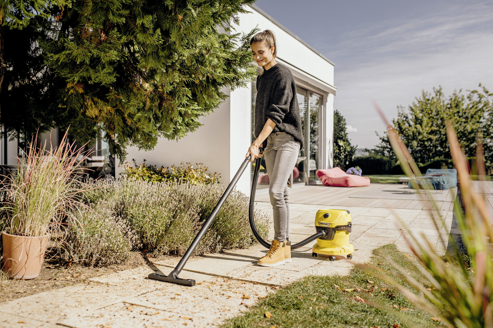Пылесос сухой и влажной уборки Karcher WD 3 V-17/4/20 *EU