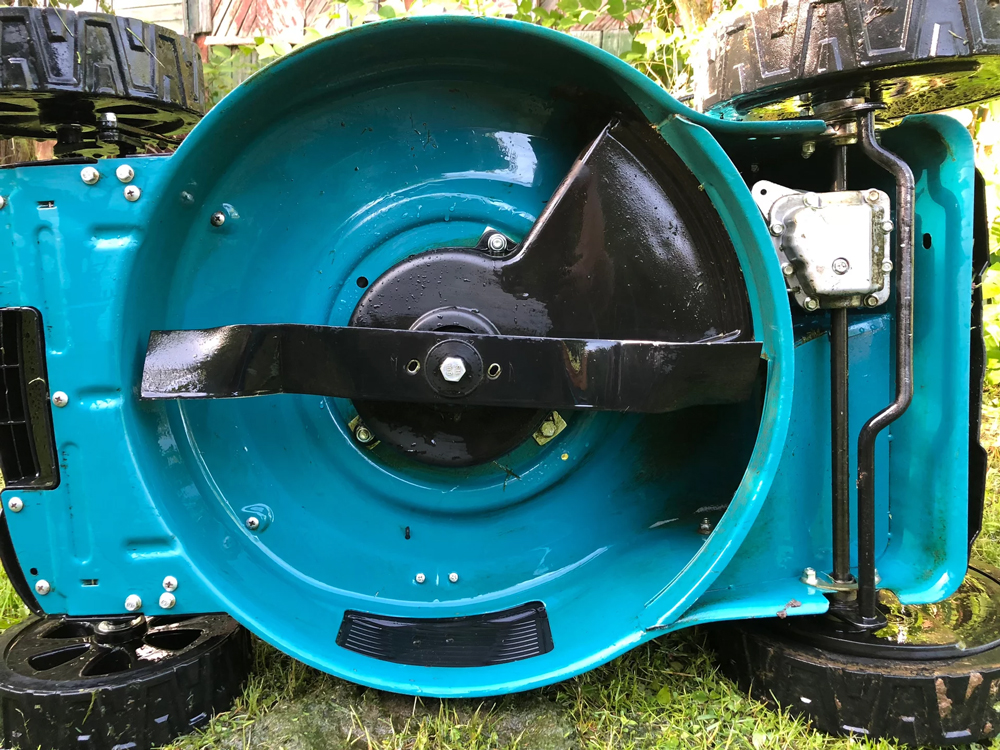 Газонокосилка бензиновая MAKITA PLM 4628 N самоходная