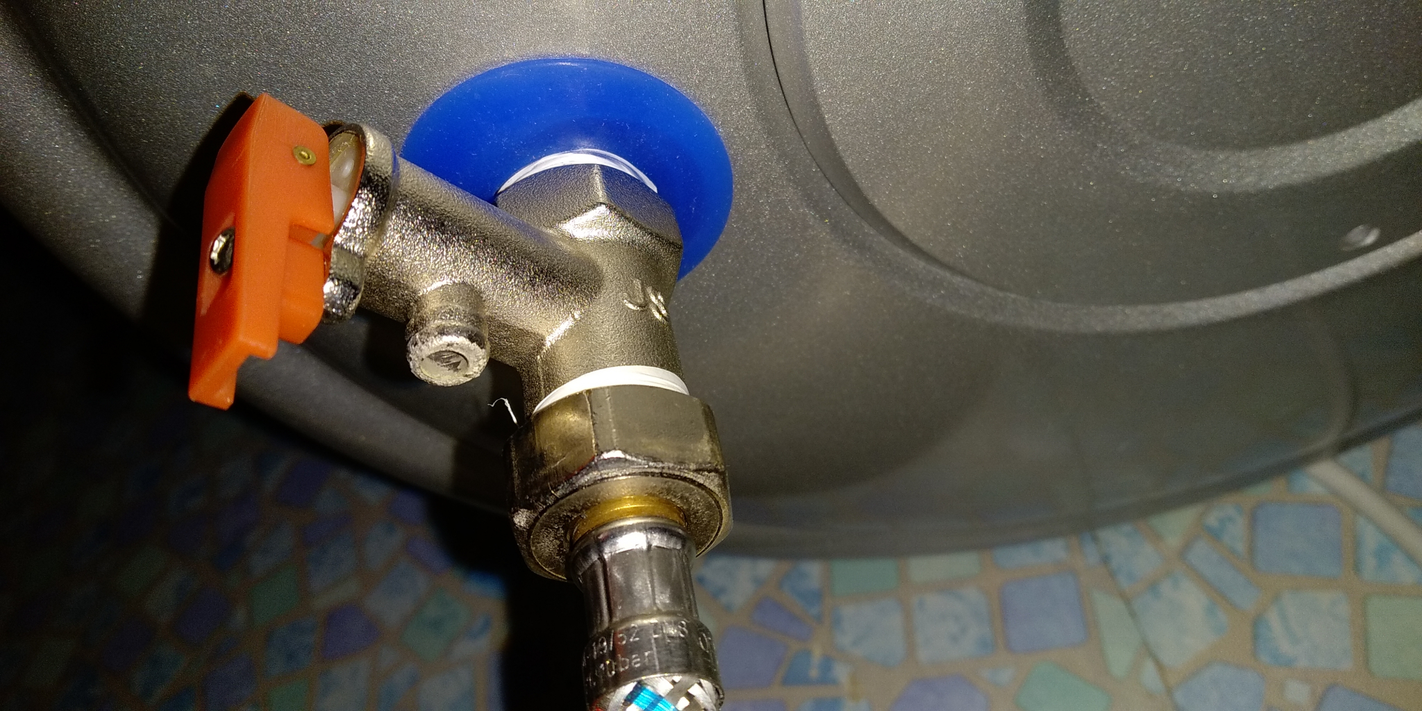 Водонагреватель Electrolux EWH 80 Interio 3