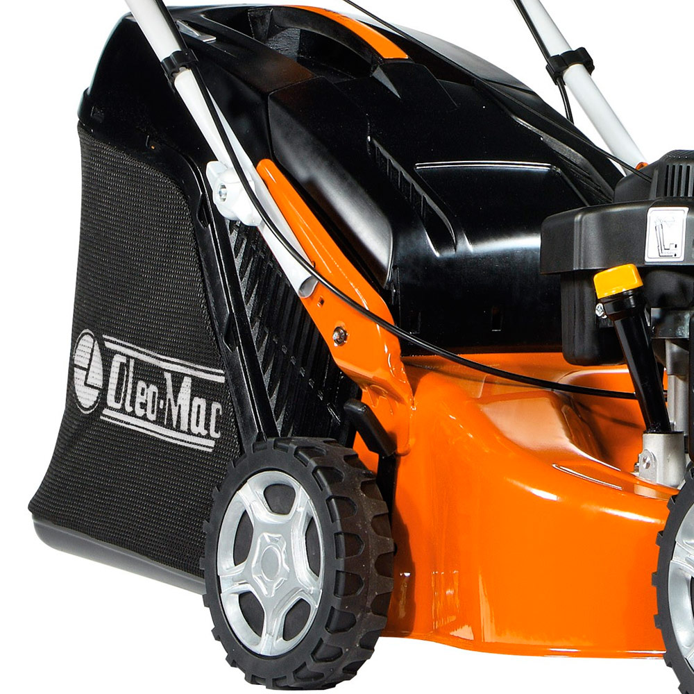 Газонокосилка бензиновая Oleo-Mac G 48PK COMFORT PLUS (66119059E5)
