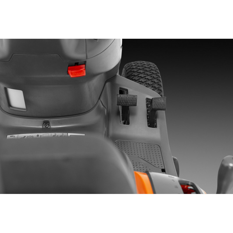 Садовый минитрактор Husqvarna TC 114