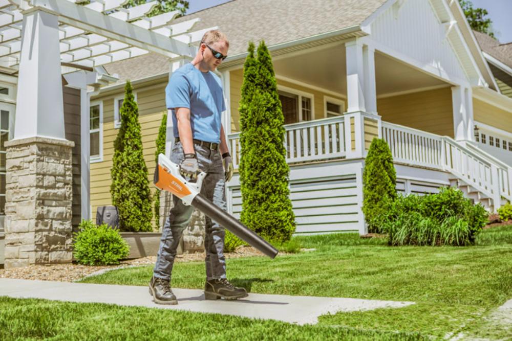 Аккумуляторная воздуходувка Stihl BGA 45