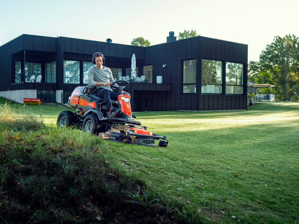 Райдер Husqvarna R 419TsX AWD