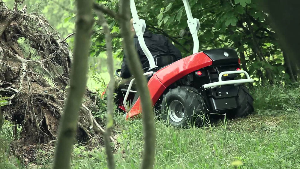 Мини-трактор Goliath 4WD 110