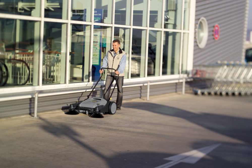 Подметальная машина Karcher KM 70/20 C 2SB