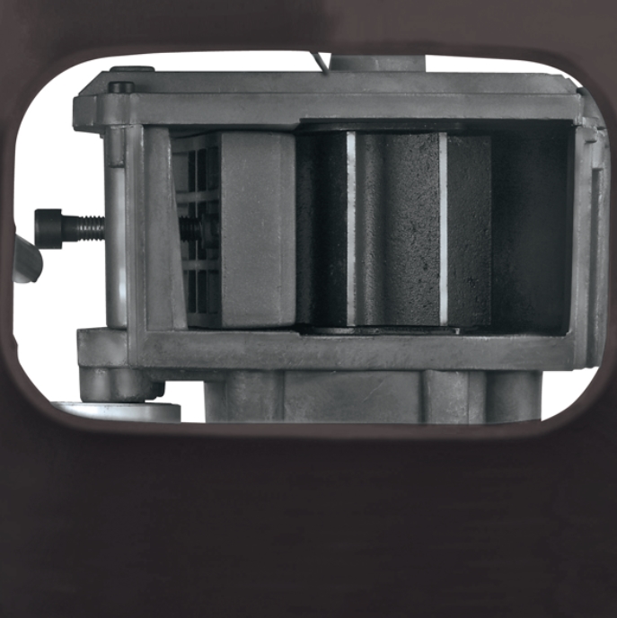 Садовый измельчитель Einhell GC-RS 2540 CB