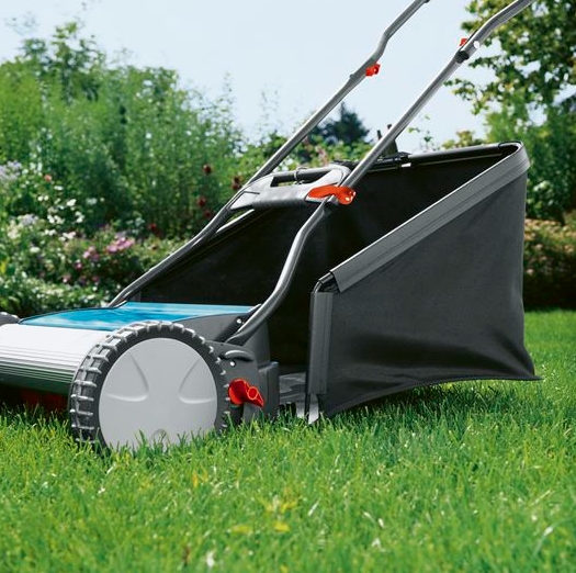 Механическая газонокосилка Gardena 300С