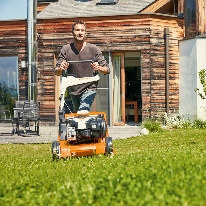Бензиновая газонокосилка STIHL RM 448 TC