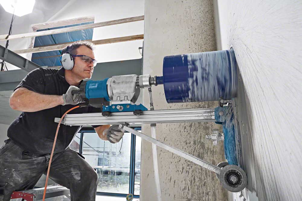 Дрель безударная Bosch GDB 350 WE