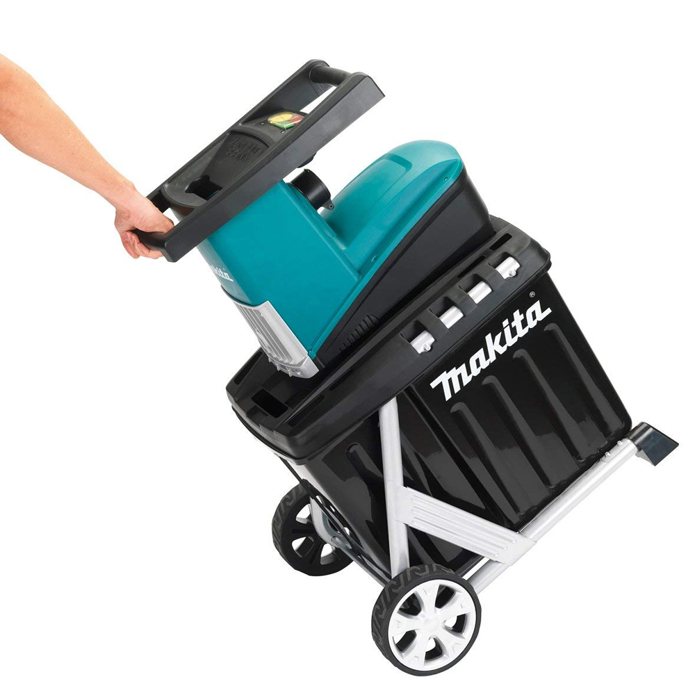 Садовый измельчитель MAKITA UD 2500