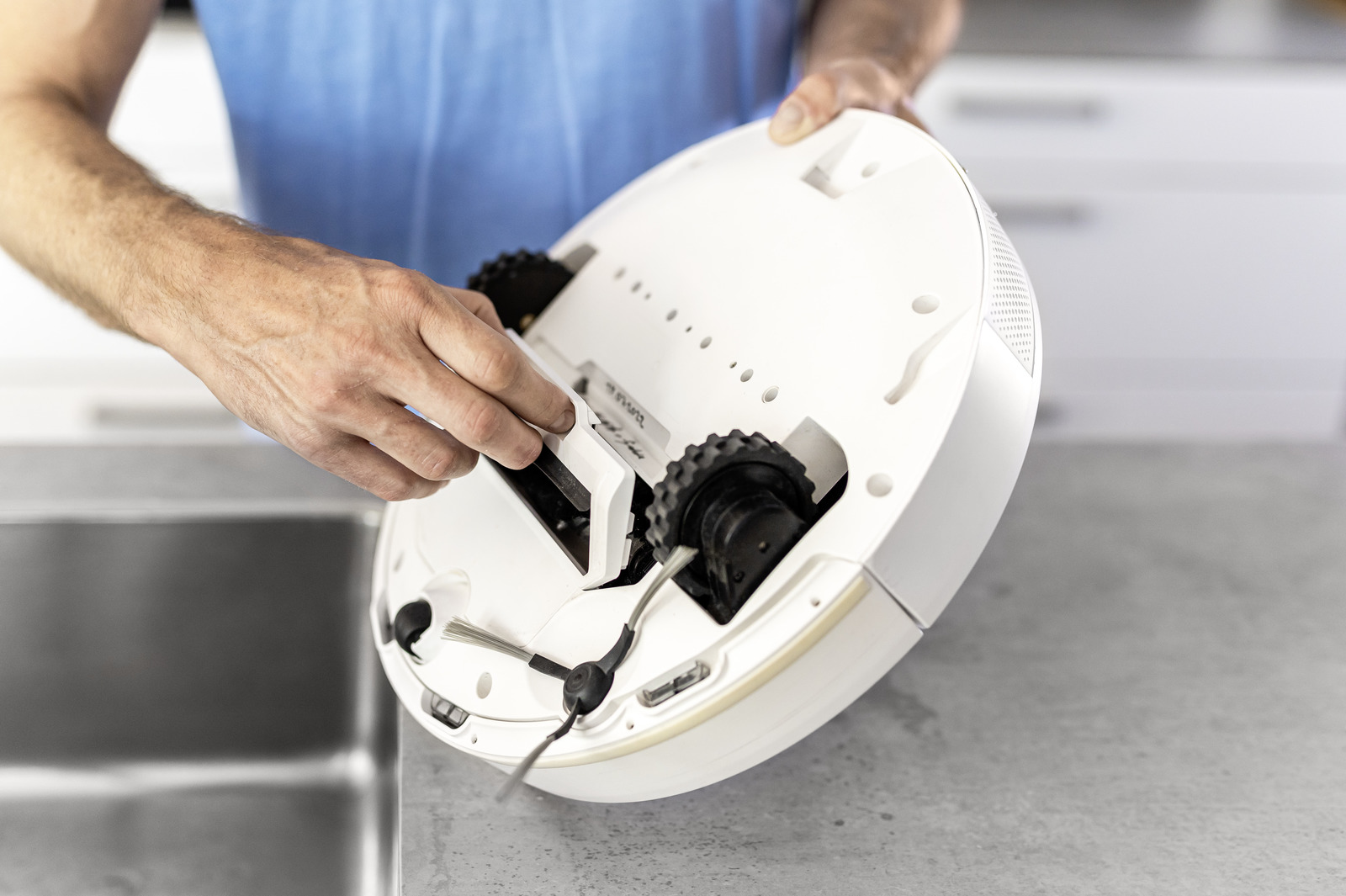 Робот-пылесос Karcher RCV 3 с функцией влажной уборки